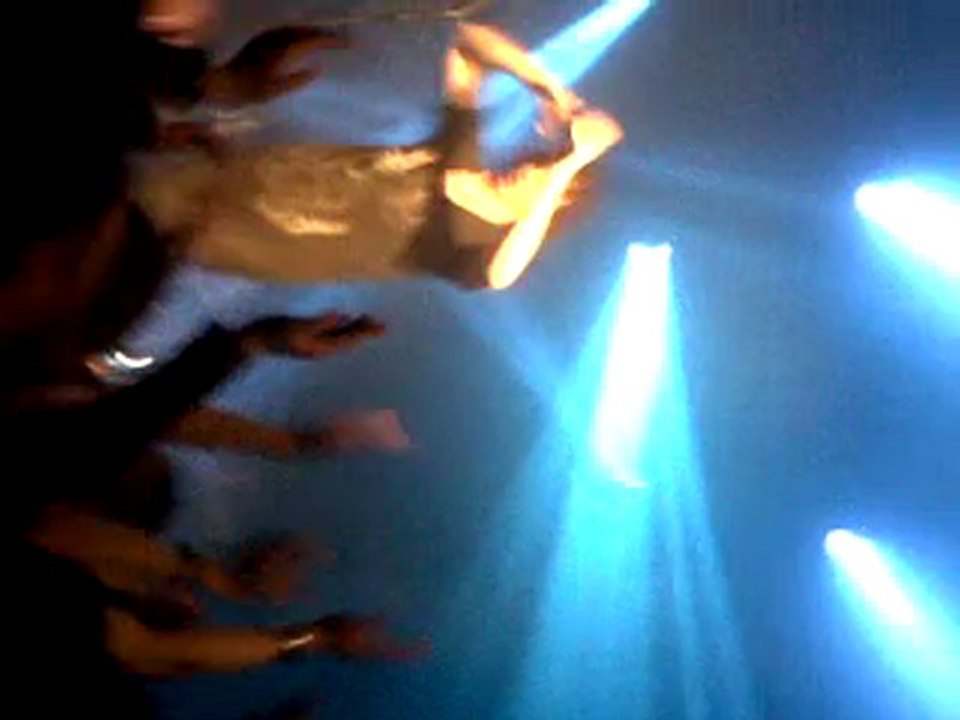 concert Julian perretta dijon la vapeur 15/04/11