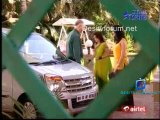 Tujha Vin Sakhya Re - 25th April 2011 Video Watch Online pt2