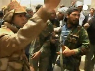 Rebels battle for full control of Misrata.