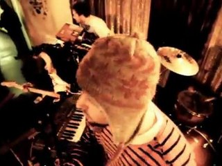 Does It Offend You, Yeah "The Monkeys Are Coming"