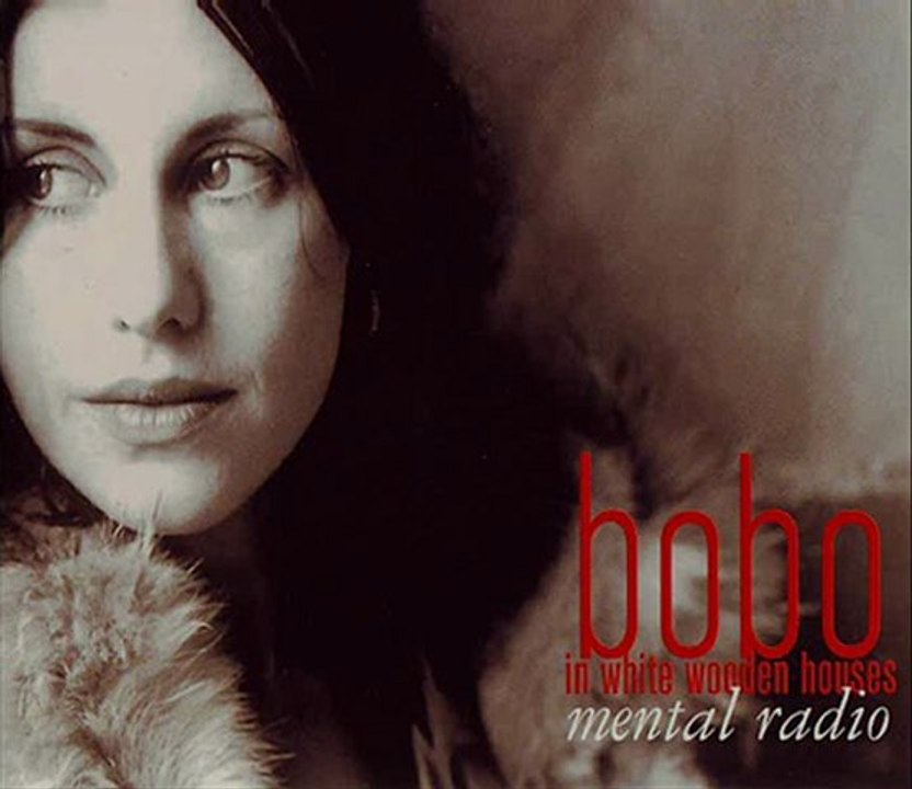 Bobo in white wooden Houses - Mental