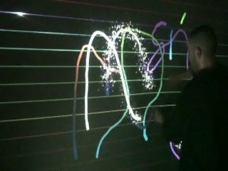 Mur musical interactif