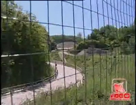 Napoli - Rifiuti per strada, torna l'esercito