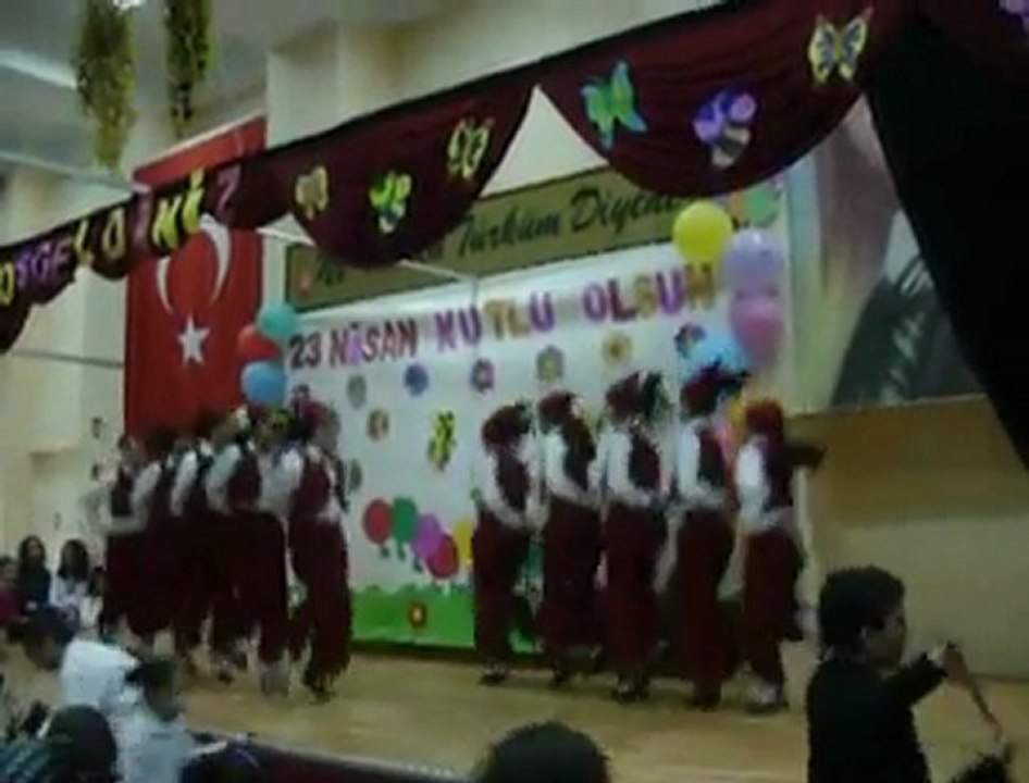 Halk Oyunları Ekibi