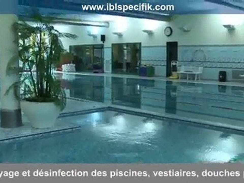 Canon à mousse pour sanitaires, douches, piscines publics