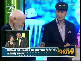 İzzet Yıldızhan İhtiyar Delikanlı ile