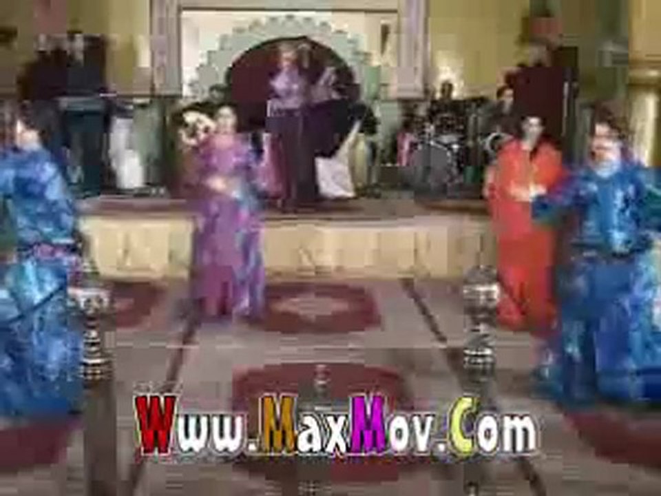 Malika Marrakchia - Clip 4 Jadid Chaabi Chikat 2010.avi