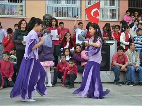 23 Nisan Şenlikleri _2 (Edebali İlköğretim Okulu)