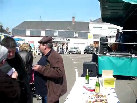 Foire artisanale et commerciale ARROU.