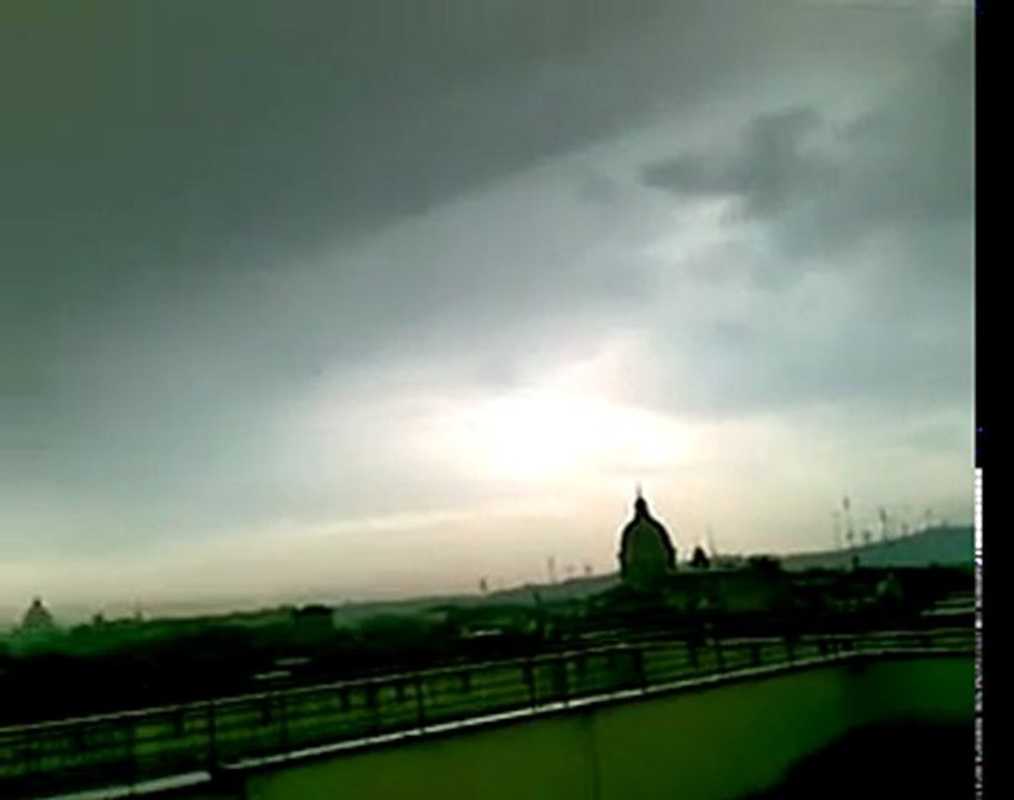 5 Maggio: piove!