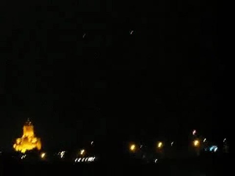 Огни в небе над Тбилиси(strangeworlds.at.ua)