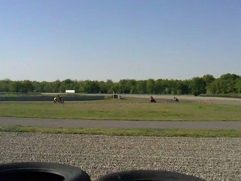 session piste MOTO - anneau du rhin - 25.04.11