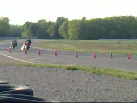 session piste MOTO - anneau du rhin - 25.04.11