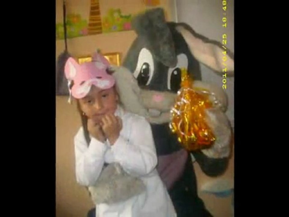 Conejito de Pascua visita al 1° Básico B