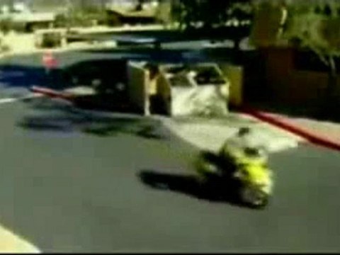 0261 - Owned en scooter