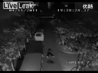 Colpito dal fulmine due volte in un minuto