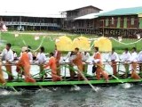 Parade de bateaux (Lac Inle)