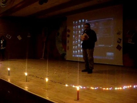 gazeteci yazar.şair.dündar sansurun şiir dinletesinde bir şiiri