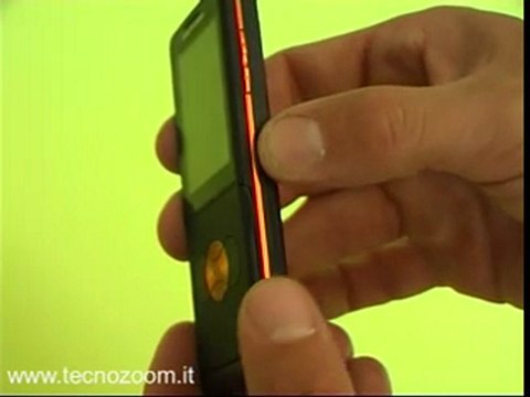 Videorecensione Sony Ericsson W350i design