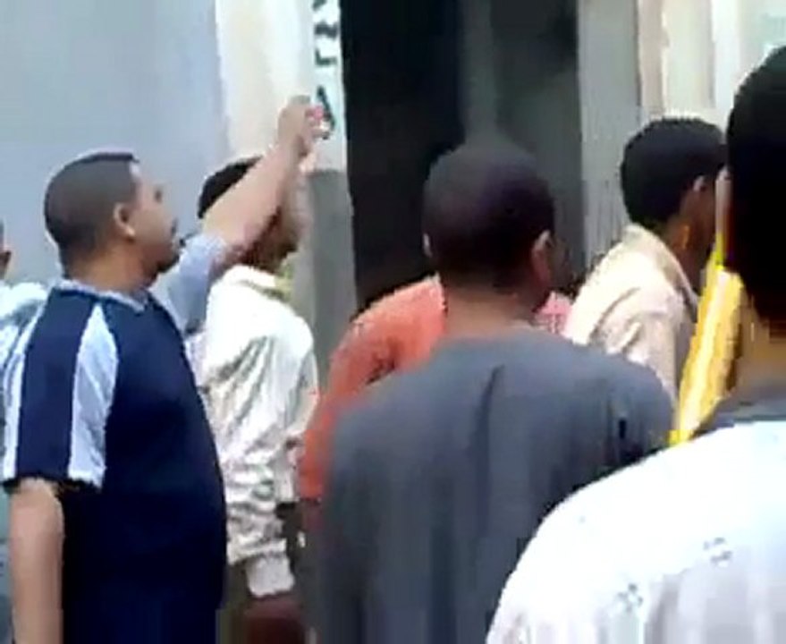 Muslims set Coptic properties on fire in Abu Kurkas, Minia, Egypt while chanting Allahu Akbar