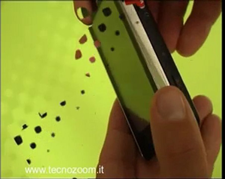 Videorecensione LG KF700 design