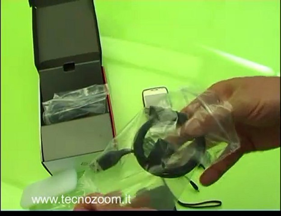 Videorecensione Nokia E71 confezione d'acquisto