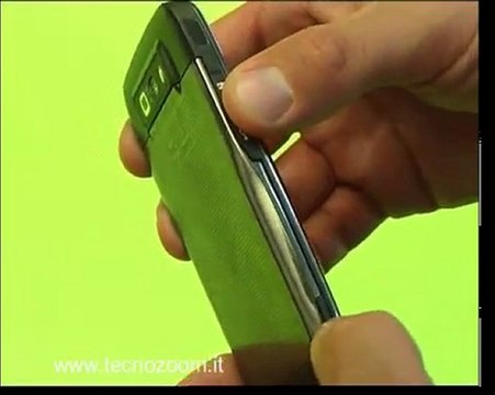 Videorecensione Nokia E71 design