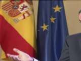 Zapatero se somete a las preguntas de los internautas en YouTube