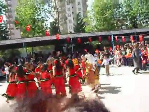 ibni sina i.ö.o 23 Nisan gösteri2