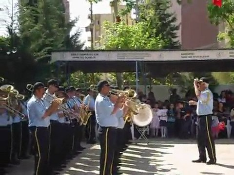 İbni Sina İ.Ö.O 23 Nisan Bando Gösterisi