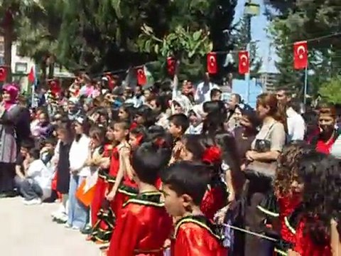 ibni sina i.ö.o 23 Nisan gösteri3