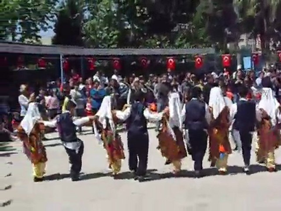 ibni sina i.ö.o  23 nisan gösteri 7