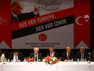 MHP'DE KASET İSTİFALARI