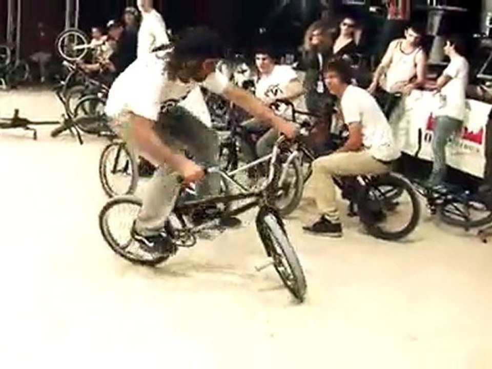 Ride Sessions - Orange Episode 3 Matthias Dandois Ninja Spin