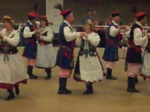 Un soirée de danses folkloriques à Cambrai