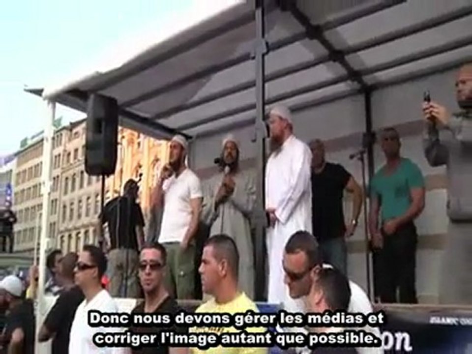 Dr. Bilal Phillips et Pierre Vogel :Rassemblement contre l'islamophobie à Francfort 3/6
