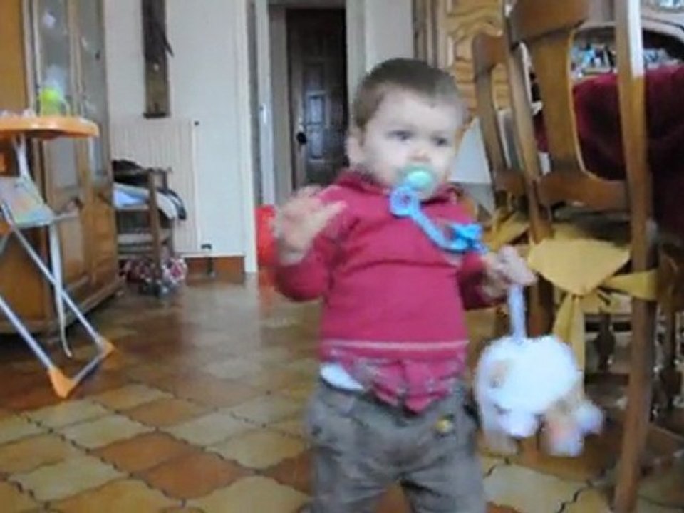 Elias Marche !