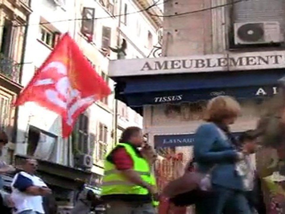 Les syndicats ont appelé à la manifestation pour l'amélioration des conditions de travail