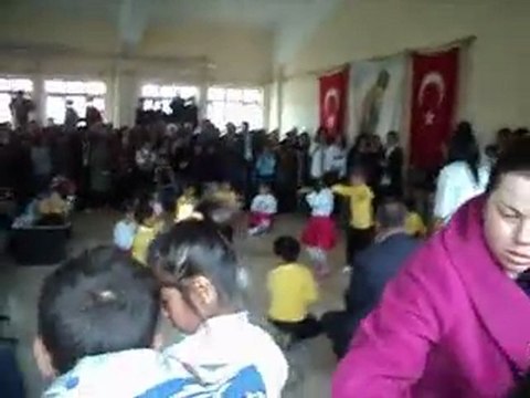 sürgü ilköğretim okulu 23 nisan