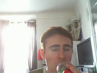 Wiwi égratigne "i call it love"