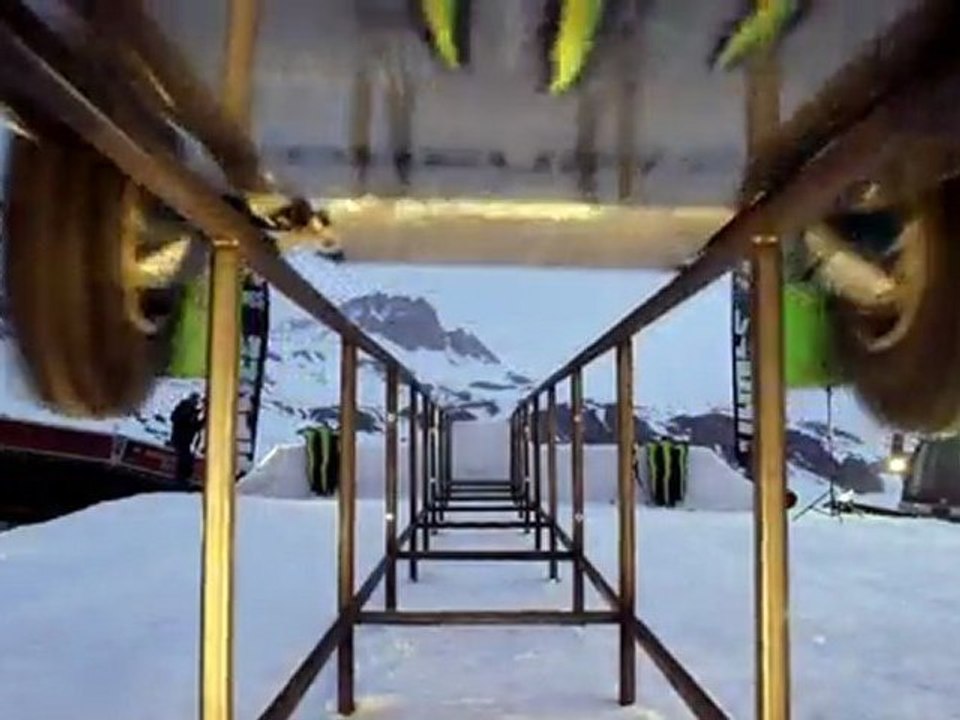 Monster Energy's Guerlain Chicherit tears apart Tignes in his Monster MINI All4