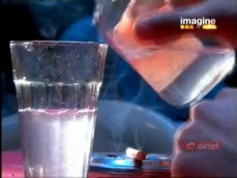 Kitani Mohobhaat Hai 28th April 2011 Pt3 HQ