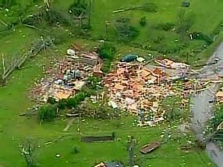 Dozens dead after US tornadoes
