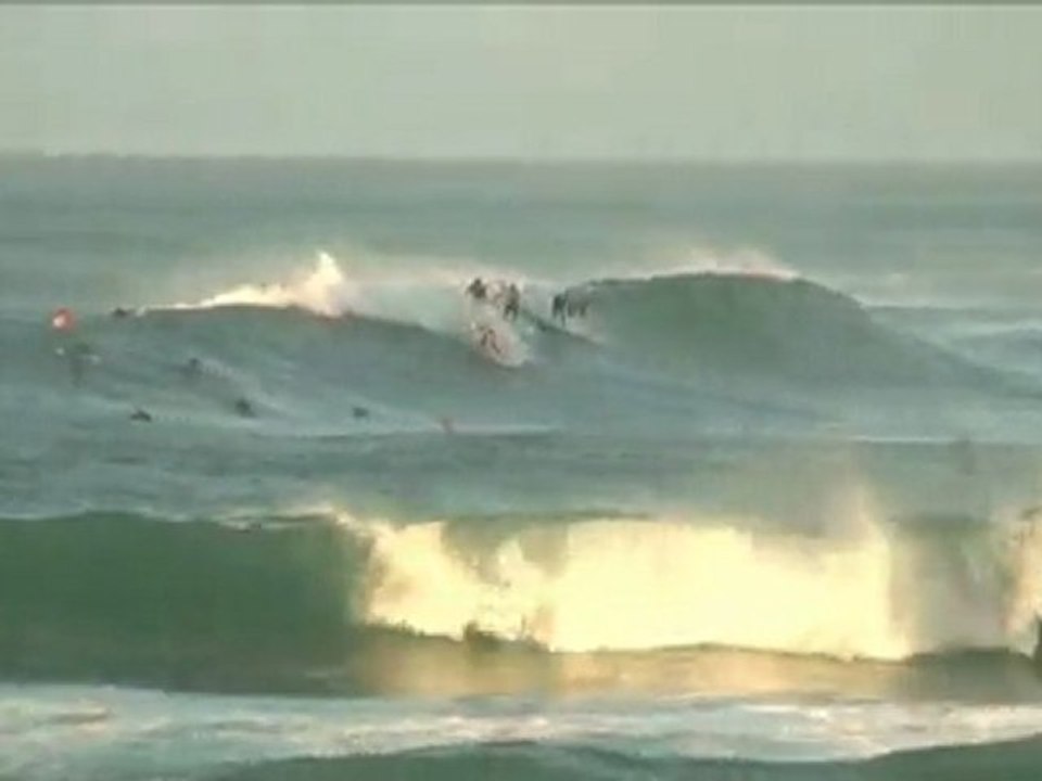 Surfing Techniques: Don't Drop In!