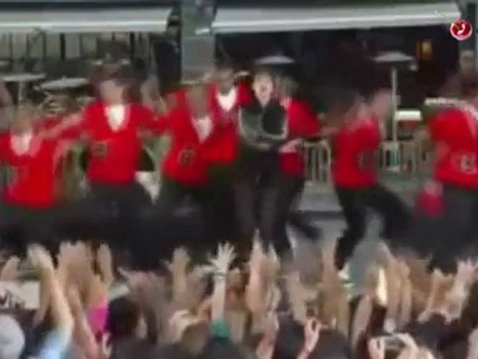 Lady Gaga arrasa en los MTV Video Musci Awards 2010