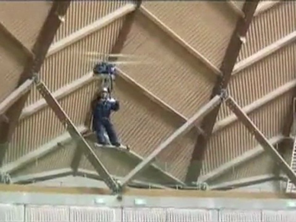 Oktay Tınaz   Japon Mikro Personel Helikopter GEN H-4 Test Uçuşu Gösteriliyor