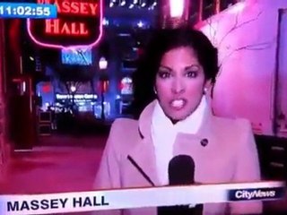 A periodista se le salen los mocos en pase en vivo