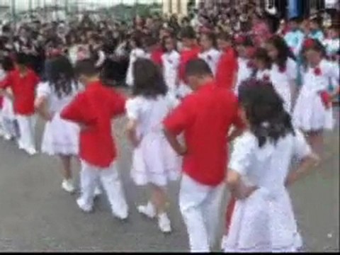 Aliağa Cumhuriyet İlköğretim Okulu 23 Nisan Coşkusu_1