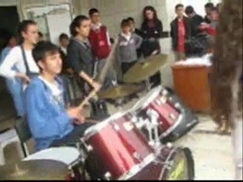 Aliağa Cumhuriyet İlköğretim Okulu 23 Nisan Coşkusu_2