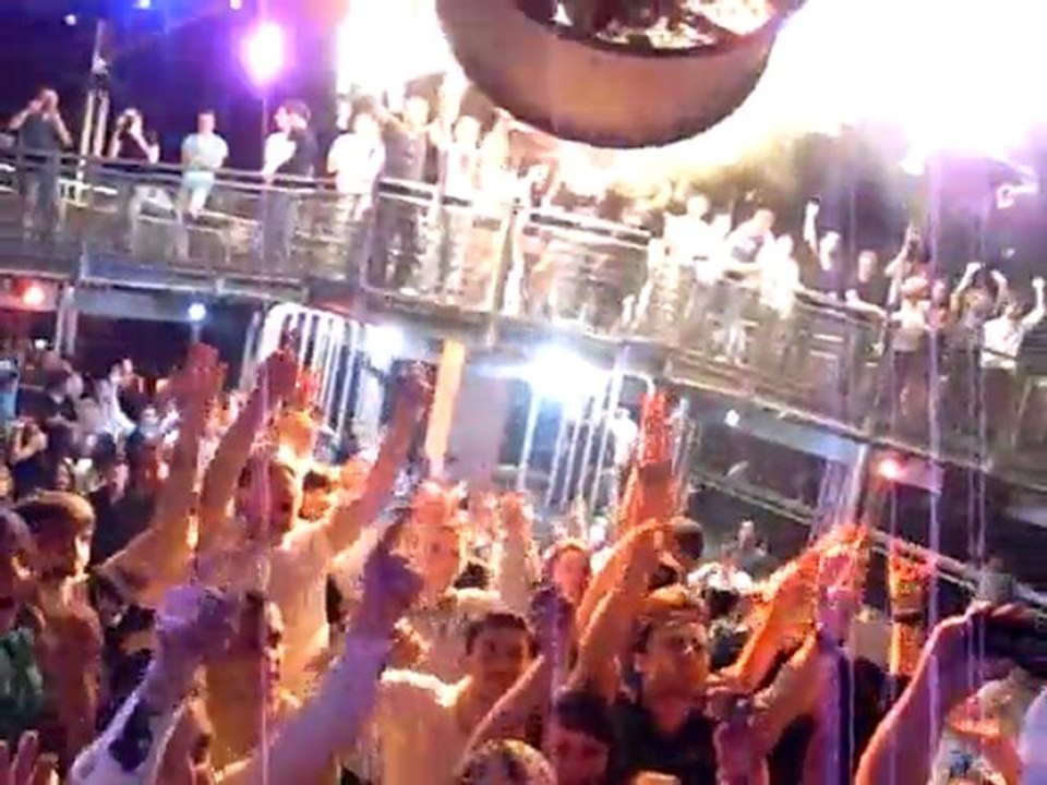 LE WINDSOR - JAY STYLE